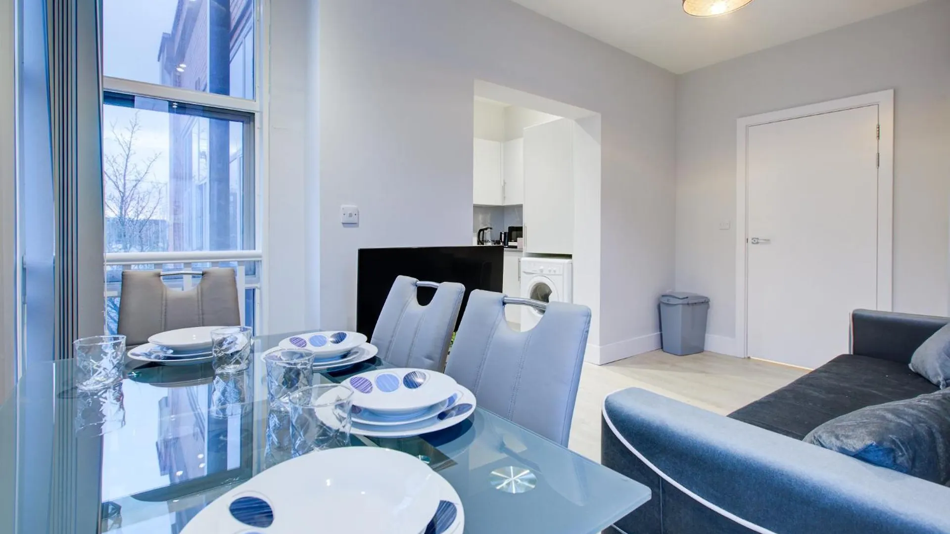 1 Bedroom Flat 6 Mins From Heathrow Airport Flat 18 Harmondsworth